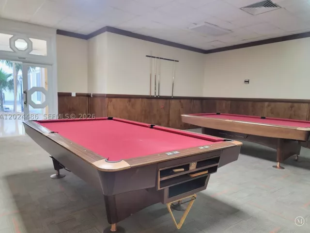 2-bedroom condo for rent in Hallandale Beach - 2030 S Ocean Dr 923 - MondialRealty