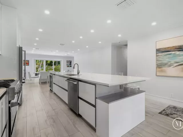 3-bedroom home for rent in Wilton Manors - 1733 Coral Gardens Drive - MondialRealty