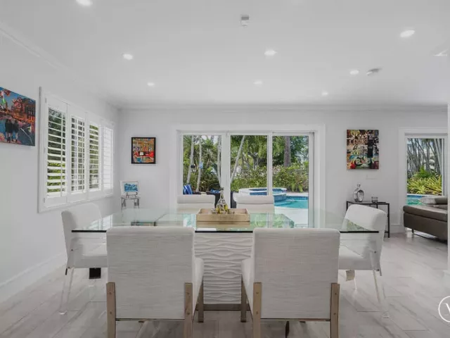 3-bedroom home for rent in Wilton Manors - 1733 Coral Gardens Drive - MondialRealty