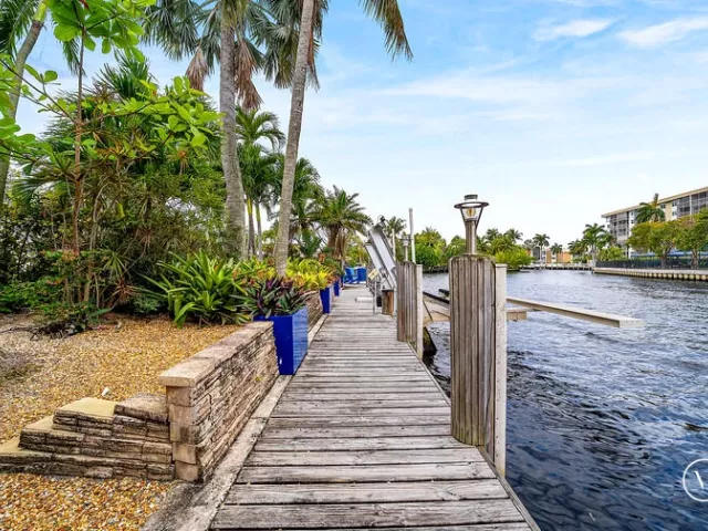 3-bedroom home for rent in Wilton Manors - 1733 Coral Gardens Drive - MondialRealty
