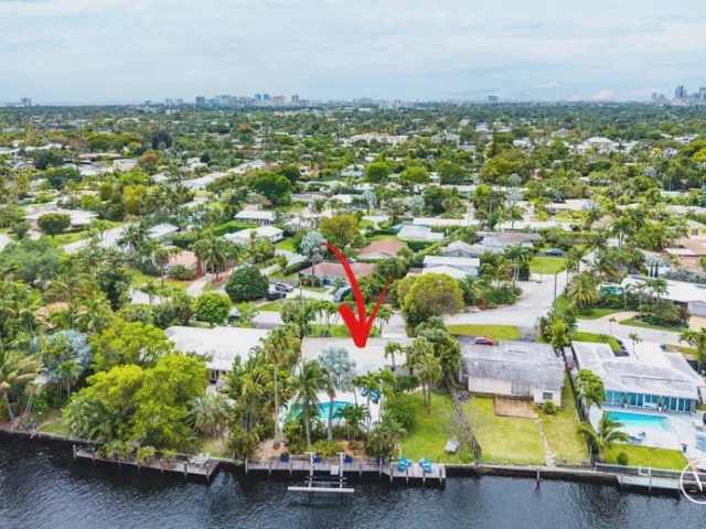 3-bedroom home for rent in Wilton Manors - 1733 Coral Gardens Drive - MondialRealty
