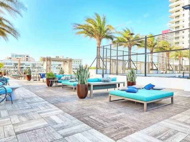 2-bedroom condo for rent in Hollywood - 4010 S Ocean Dr T3509 - MondialRealty