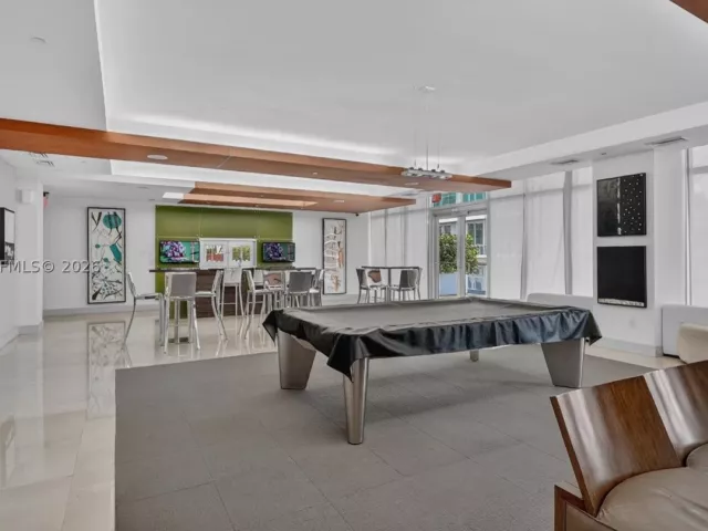 2-bedroom condo for sale in Miami - 500 Brickell Ave 4102 - MondialRealty