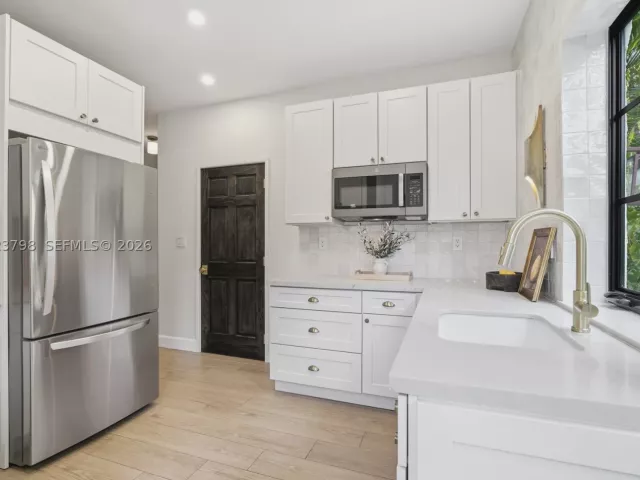 4-bedroom home for sale in Coral Gables - 1220 Cordova St - MondialRealty