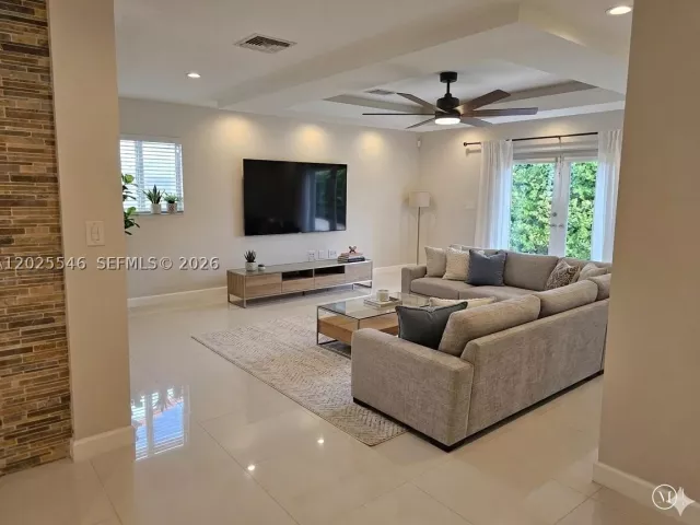 3-bedroom home for sale in Miami - 11312 SW 25th - MondialRealty