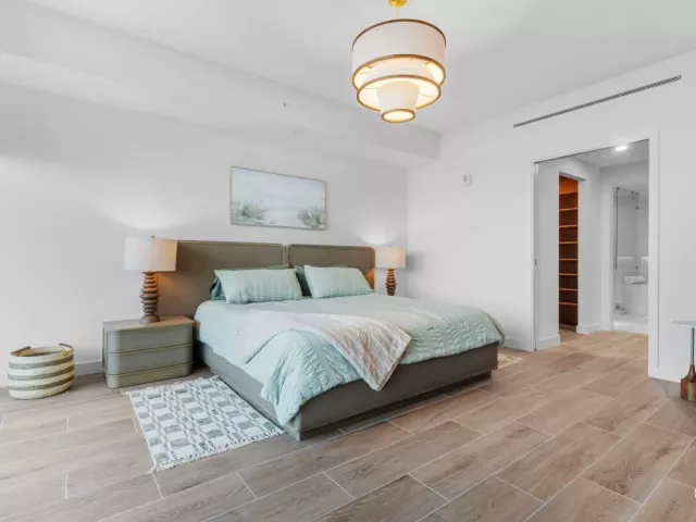 3-bedroom condo for rent in Pompano Beach - 900 N Ocean Boulevard 1904 - MondialRealty