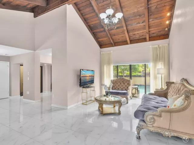 3-bedroom home for sale in Miami - 20331 NE 10th Court - MondialRealty