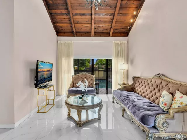 3-bedroom home for sale in Miami - 20331 NE 10th Court - MondialRealty