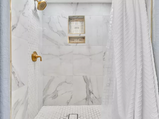 3-bedroom home for sale in Miami - 20331 NE 10th Court - MondialRealty
