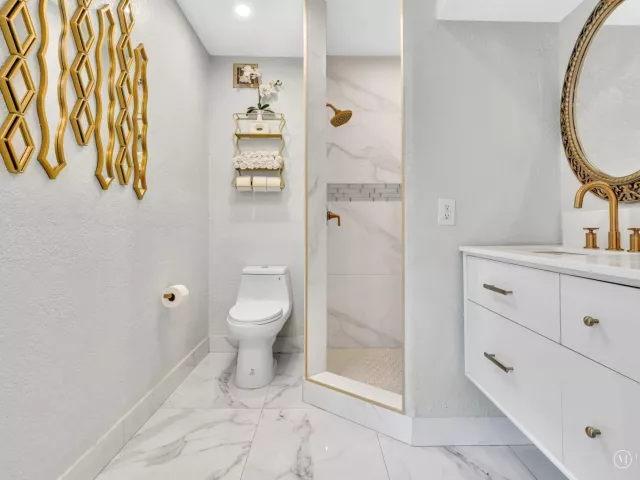 3-bedroom home for sale in Miami - 20331 NE 10th Court - MondialRealty