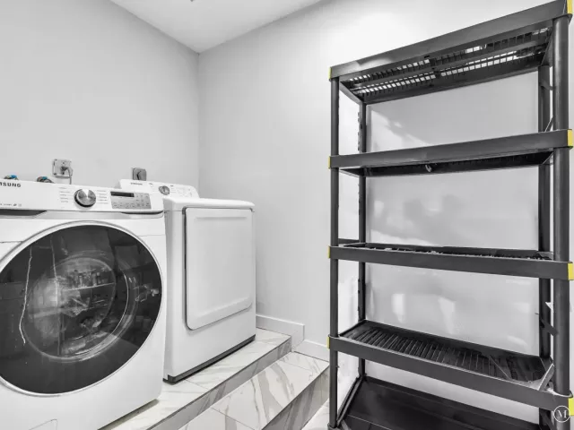 3-bedroom home for sale in Miami - 20331 NE 10th Court - MondialRealty