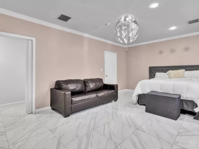 3-bedroom home for sale in Miami - 20331 NE 10th Court - MondialRealty