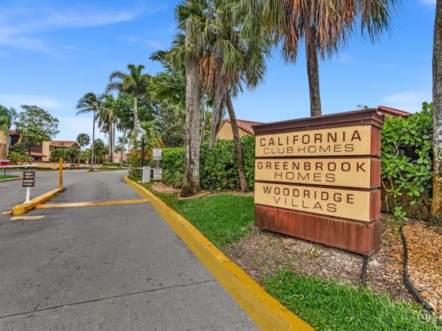 3-bedroom home for sale in Miami - 20331 NE 10th Court - MondialRealty