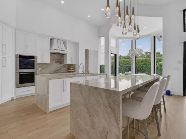 5-bedroom home for rent in Boca Raton - 3954 NW 52nd Street - MondialRealty