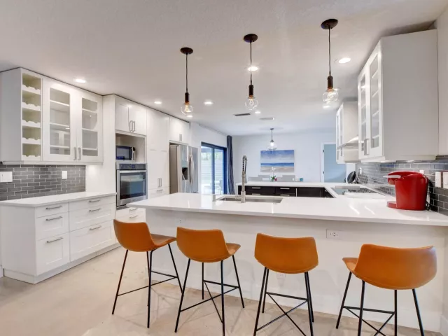 4-bedroom home for rent in Boca Raton - 1440 NW 12th Way - MondialRealty