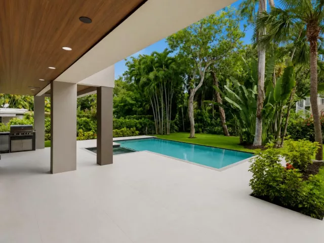 5-bedroom home for sale in Biscayne Park - 451 NE 119th Street - MondialRealty