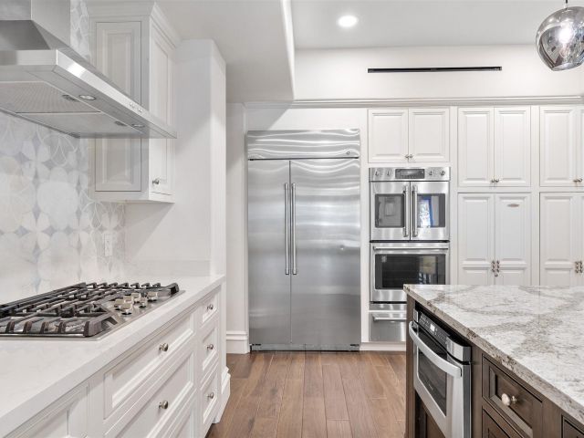 5-bedroom home for sale in Fort Lauderdale - 1001 Coconut Drive 1001 - MondialRealty