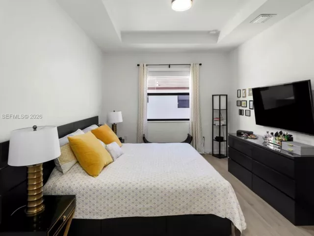 4-bedroom home for sale in Miami - 12862 SW 231st St - MondialRealty