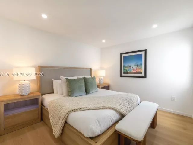 4-bedroom home for rent in Miami Beach - 1975 Calais Dr 4 - MondialRealty