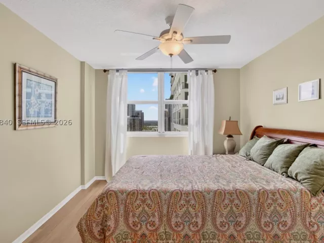 2-bedroom condo for sale in Fort Lauderdale - 347 N New River Dr E 2205 - MondialRealty