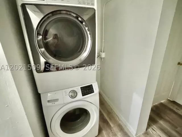 3-bedroom home for rent in North Miami - 2408 NE 135th St 2408 - MondialRealty