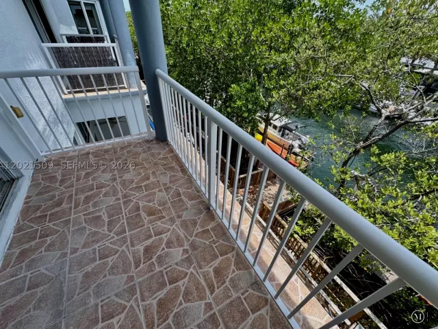 3-bedroom home for rent in North Miami - 2408 NE 135th St 2408 - MondialRealty