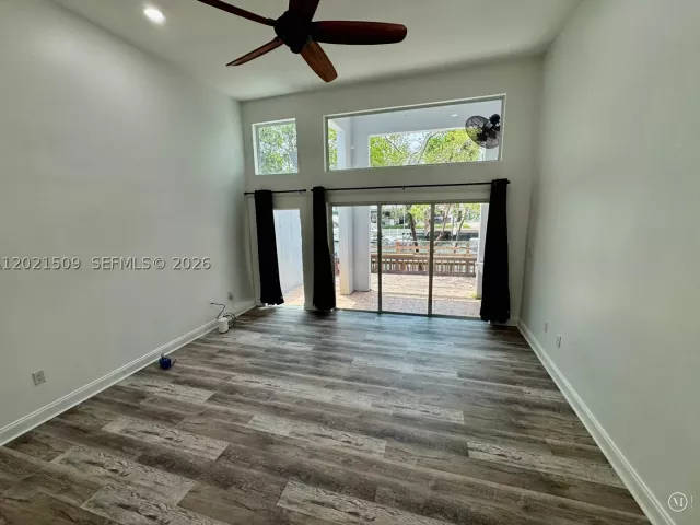 3-bedroom home for rent in North Miami - 2408 NE 135th St 2408 - MondialRealty