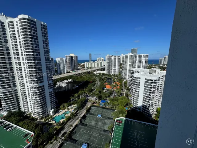 2-bedroom condo for rent in Aventura - 3530 Mystic Pointe Dr 2709 - MondialRealty