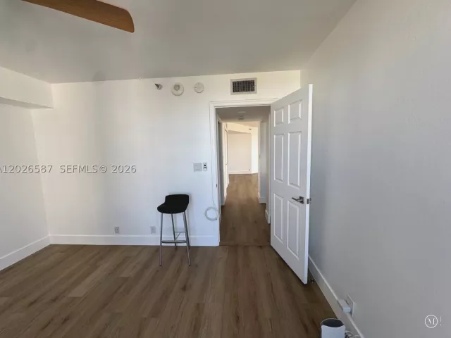2-bedroom condo for rent in Aventura - 3530 Mystic Pointe Dr 2709 - MondialRealty