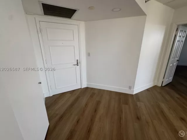 2-bedroom condo for rent in Aventura - 3530 Mystic Pointe Dr 2709 - MondialRealty