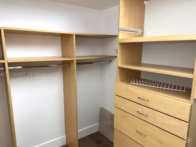 2-bedroom condo for rent in Aventura - 3530 Mystic Pointe Dr 2709 - MondialRealty