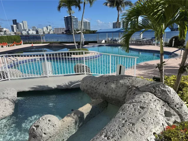 2-bedroom condo for rent in Aventura - 3530 Mystic Pointe Dr 2709 - MondialRealty