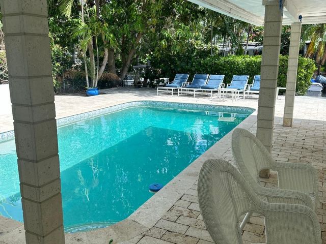 3-bedroom home for rent in Hollywood - 2645 Scott Street - MondialRealty