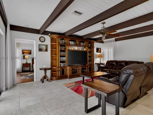 3-bedroom home for sale in Pompano Beach - 3408 Dover Rd - MondialRealty