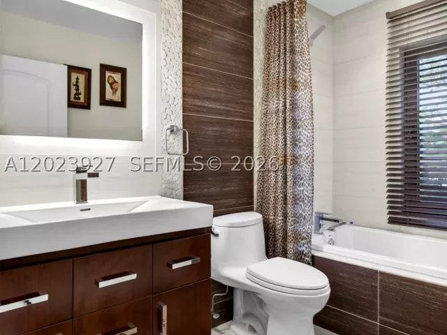 3-bedroom home for sale in Pompano Beach - 3408 Dover Rd - MondialRealty