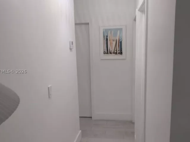 4-bedroom home for rent in Key Biscayne - 665 Allendale Rd - MondialRealty