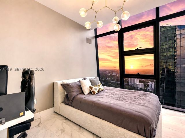 2-bedroom condo for sale in Miami - 1451 Brickell Ave 4304 - MondialRealty