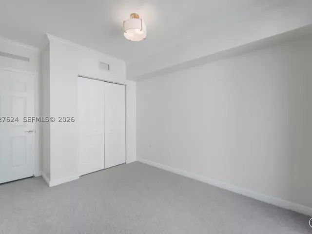 3-bedroom condo for sale in Hallandale Beach - 1745 E Hallandale Beach Blvd 1903W - MondialRealty