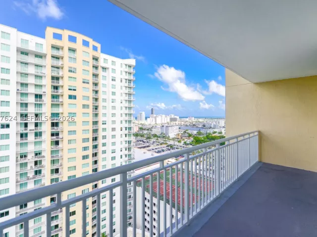 3-bedroom condo for sale in Hallandale Beach - 1745 E Hallandale Beach Blvd 1903W - MondialRealty