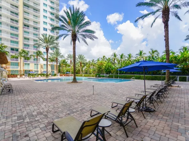 3-bedroom condo for sale in Hallandale Beach - 1745 E Hallandale Beach Blvd 1903W - MondialRealty