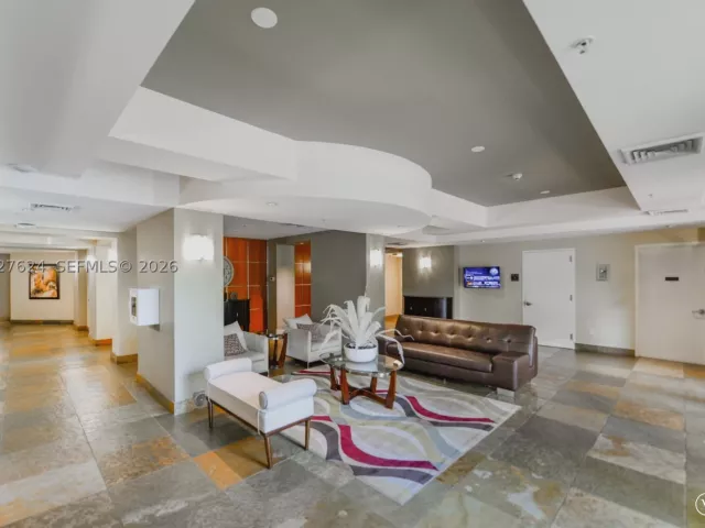 3-bedroom condo for sale in Hallandale Beach - 1745 E Hallandale Beach Blvd 1903W - MondialRealty