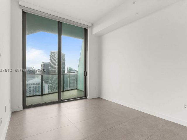 3-bedroom condo for sale in Miami - 1300 S Miami Ave PH4910 - MondialRealty
