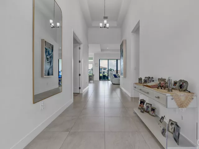 4-bedroom home for rent in Boca Raton - 9524 Riverside Park Drive - MondialRealty