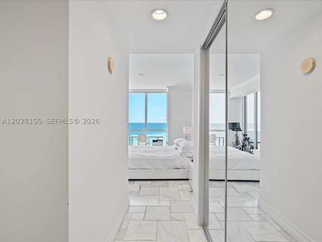 2-bedroom condo for sale in Sunny Isles Beach - 18101 Collins Ave 1904 - MondialRealty