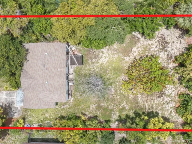 home for sale in Delray Beach - 229 SW 4th Avenue - MondialRealty