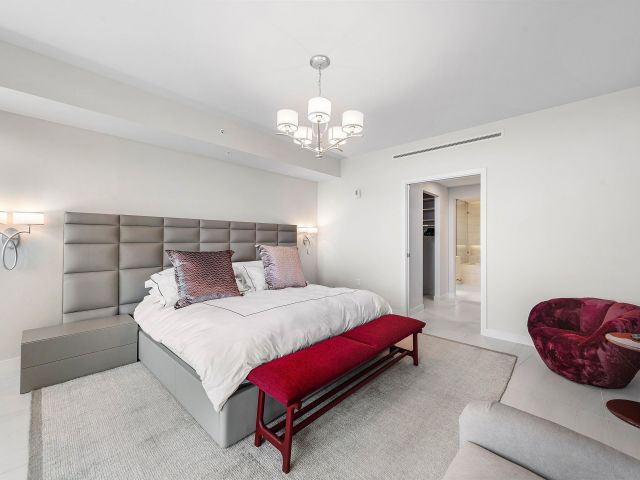 3-bedroom condo for rent in Pompano Beach - 900 N Ocean Boulevard 1504 - MondialRealty
