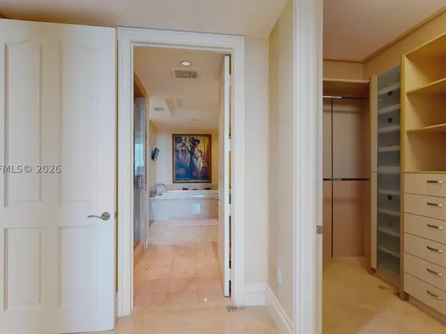 3-bedroom condo for rent in Bal Harbour - 10295 Collins Ave 205 - MondialRealty