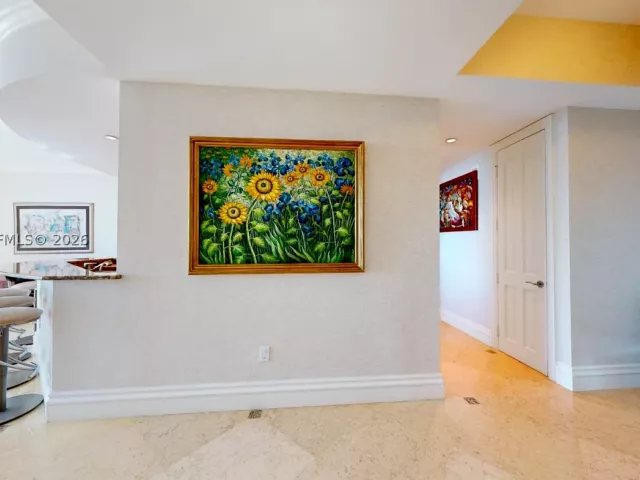 3-bedroom condo for rent in Bal Harbour - 10295 Collins Ave 205 - MondialRealty