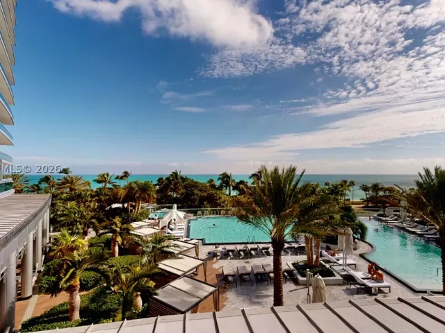 3-bedroom condo for rent in Bal Harbour - 10295 Collins Ave 205 - MondialRealty