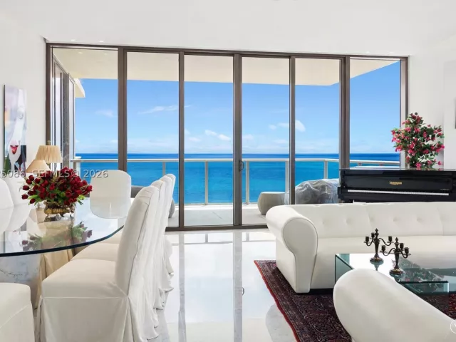 3-bedroom condo for sale in Bal Harbour - 9701 Collins Ave 2001S - MondialRealty